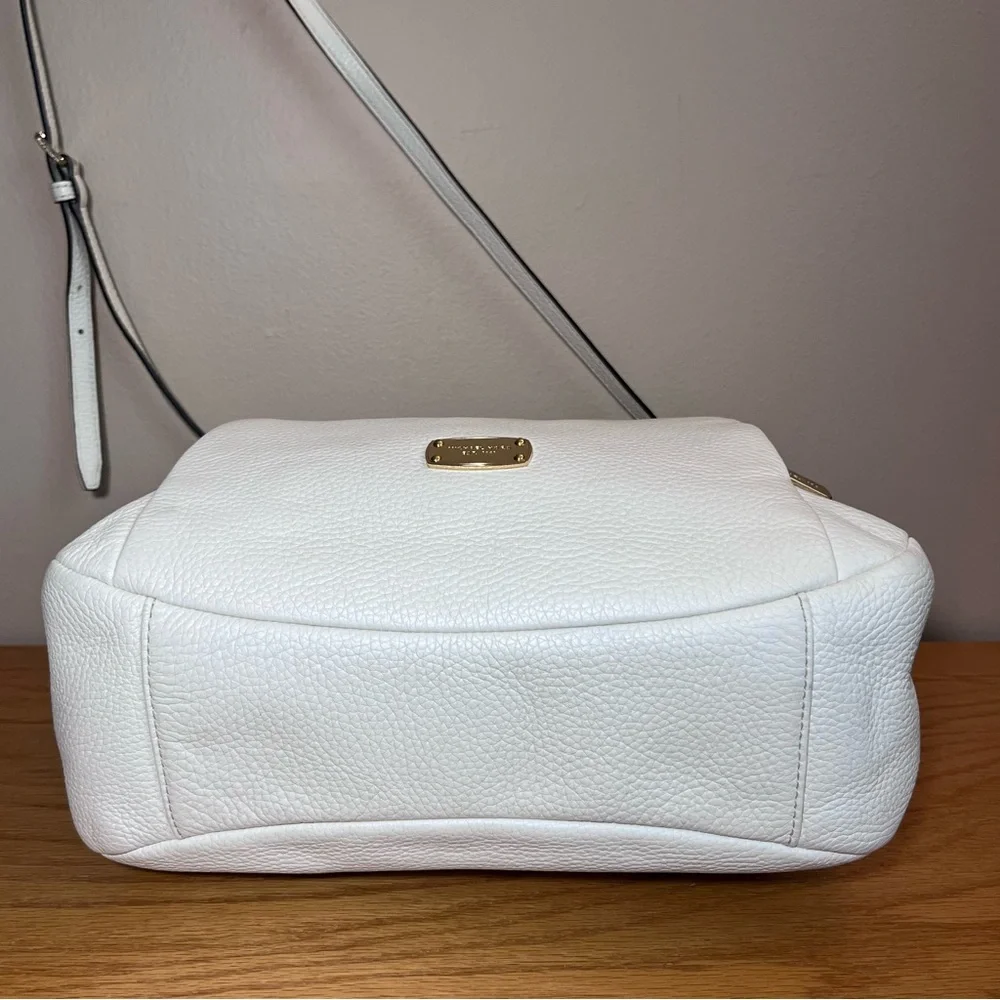 Michael Kors Hallie Large Leather Shoulder Tote/ Hobo Bag - Picture 6 of 15